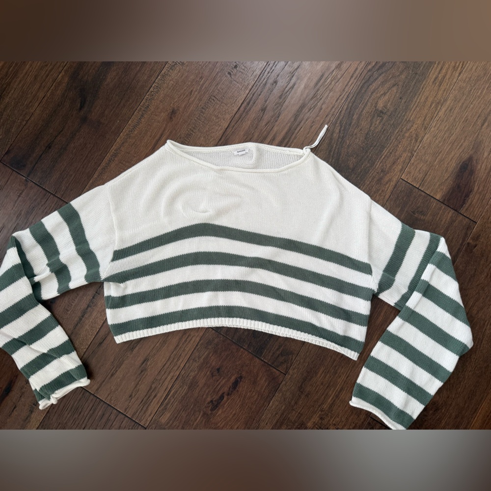 Garage Green and White Off-the-Shoulder Sweater
